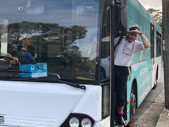 NSW pirate bus fights privatisation issues in Sydney