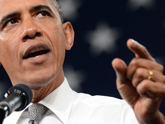 Obama orders tougher fuel and emissions standards for trucks