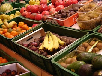 Fruit prices drive up CPI in June qtr