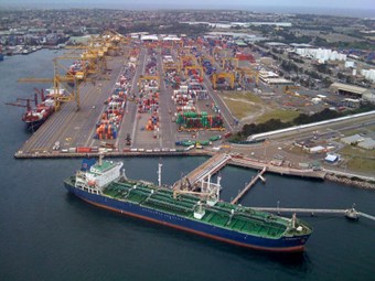 Selling ports off to equity a risk: expert