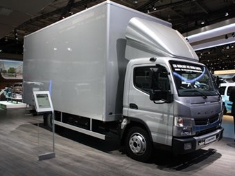 New Canter makes appearance at IAA