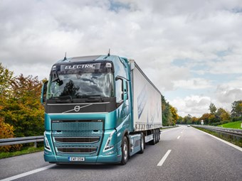 Volvo e-truck shines on Green Truck Route 