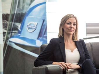 VOLVO’S DOWNS LEAVES BUS INDUSTRY; LANDS NEW TRUCK ROLE