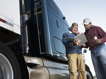Truck regulator lifts paperwork burden on drivers in North America