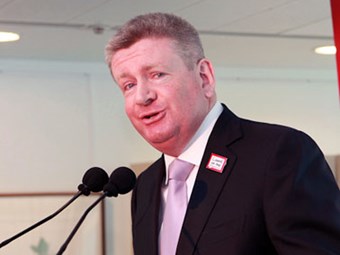 Fifield defies Ludlam call on Perth Freight Link