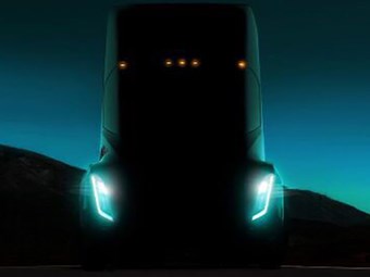 Musk says Tesla Semi will outmuscle diesel truck