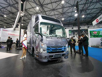 Isuzu and Volvo cement 20 year UD Trucks agreement | News