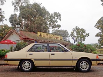 Project Beige – 1982 Mitsubishi Sigma SE