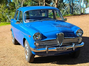 Alfa Romeo 1961 Giulietta TI reader resto