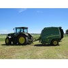 JD 990 variable chamber round baler with tractor