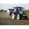 Vicon RO EDW 3900 GEOSpread spreader with tractor