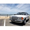 W123 Saloon front side