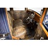 Ford V8 1932 interior front