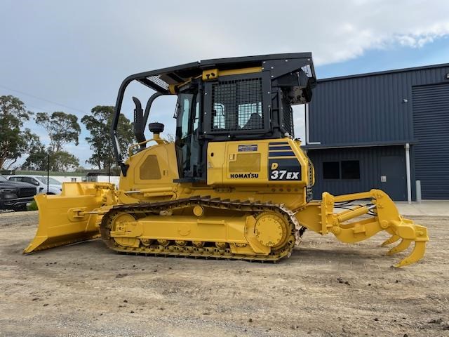 2018 KOMATSU D37EX-24 image 10