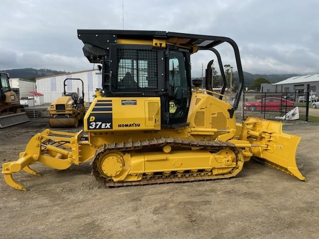 2018 KOMATSU D37EX-24 image 15