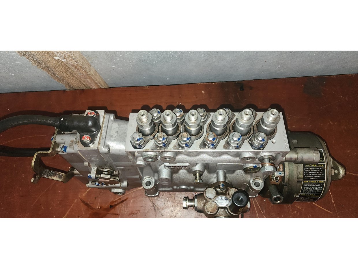 MITSUBISHI FUSO DIESEL PUMP 6D24-OAT2