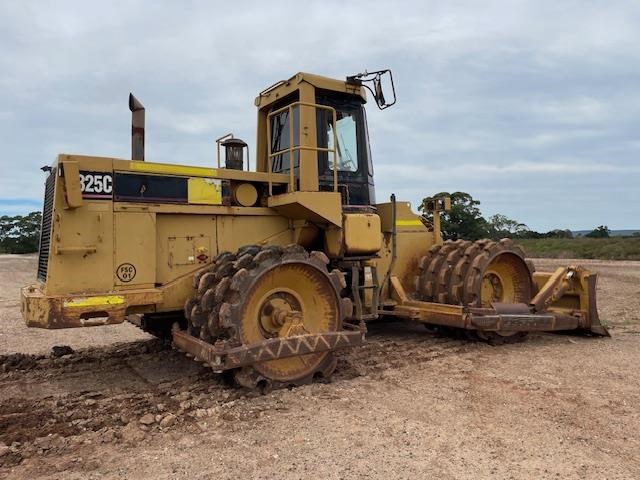 1989 CATERPILLAR 825C image 6