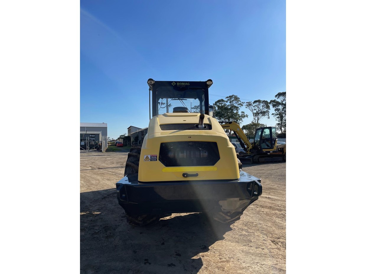 2016 BOMAG BW213PDH-5 image 5