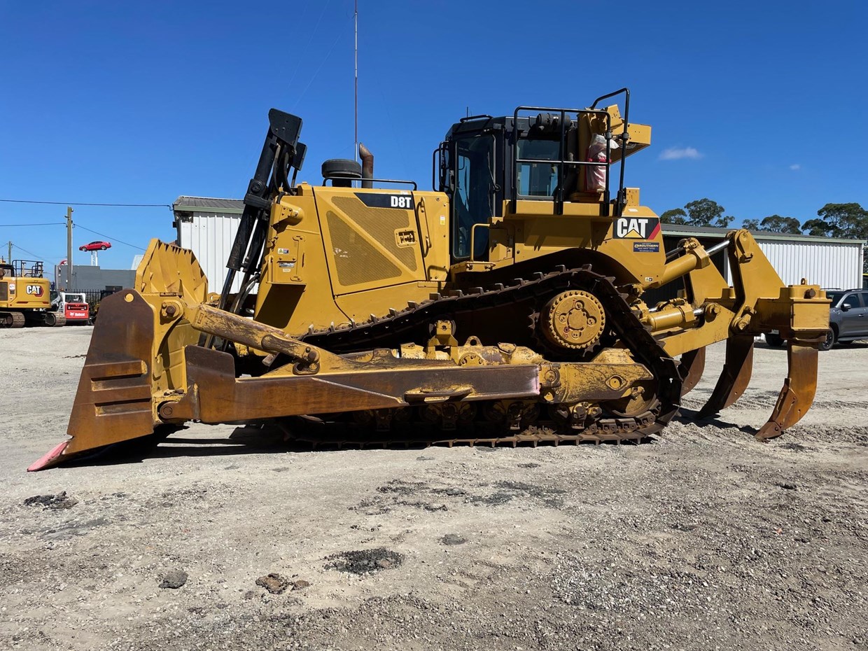 2013 CATERPILLAR D8T image 2