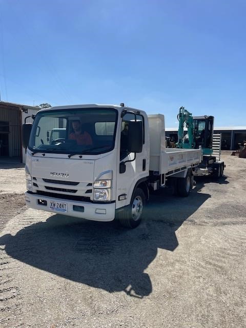 2023 KOBELCO SK30SR-6 image 8