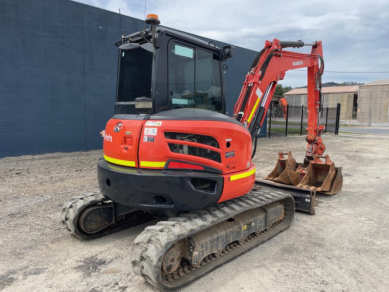 2023 KUBOTA U55-4 image 5