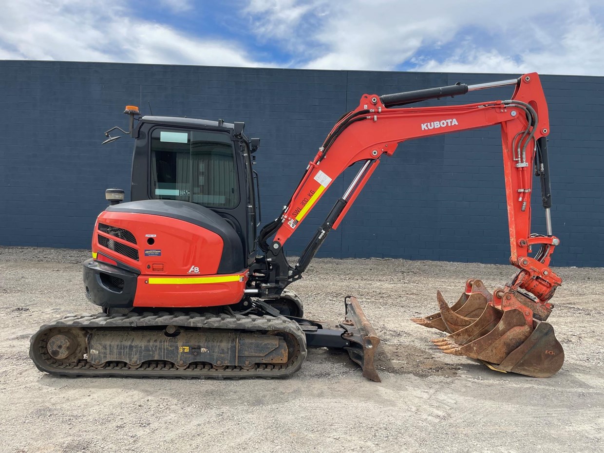 2023 KUBOTA U55-4 image 6