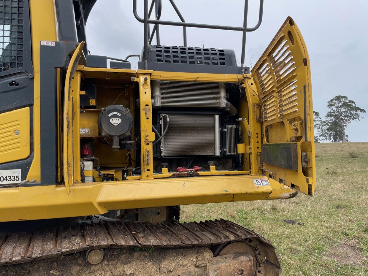 2019 KOMATSU PC240LC-11 image 9