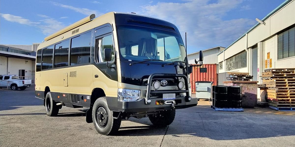 TOYOTA 4X4 MOTORHOME CONVERSION OF COASTER