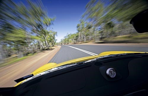 porsche-911-onroad-2.jpg