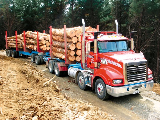Trident-AB-8x4-logger-first-for-NZ.jpg