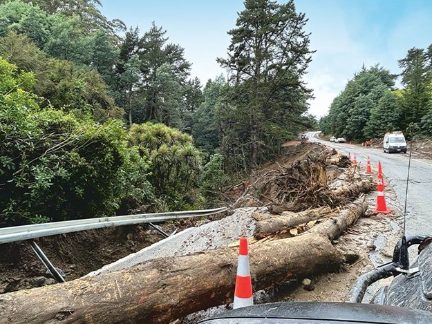 cyclone-gabrielle-2.jpg