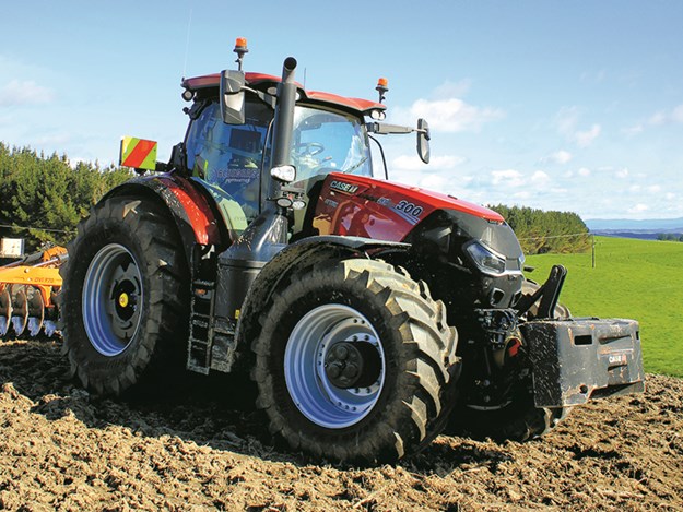 Case IH Optum 300 AFS Connect review
