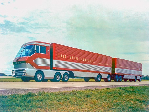 1964-Ford-Big-Red-Gas-Turbine-neg-CN3230-005.jpg