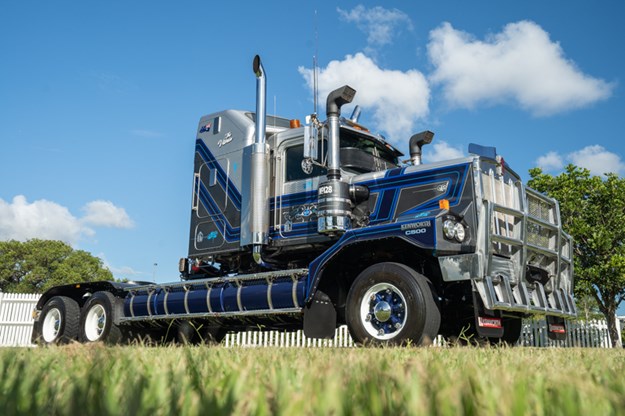 Kenworth C500 (28 of 39).jpg
