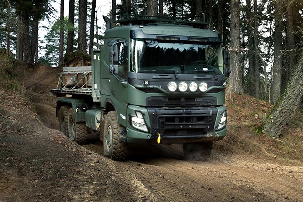 Volvo Defense-FMX_2 web.jpg