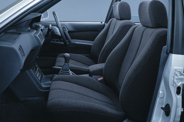 mitsubishi-galant-vr4-interior.jpg