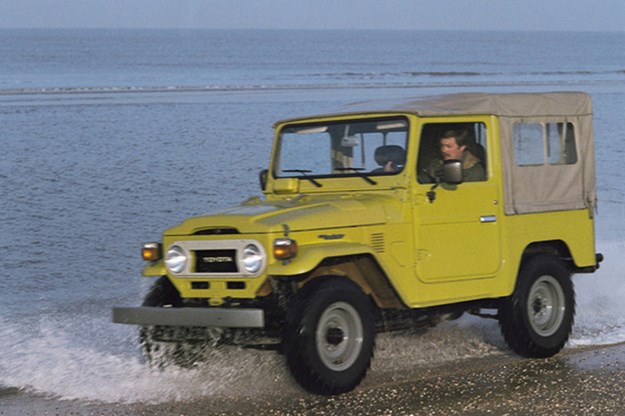 toyota-landcruiser-6.jpg