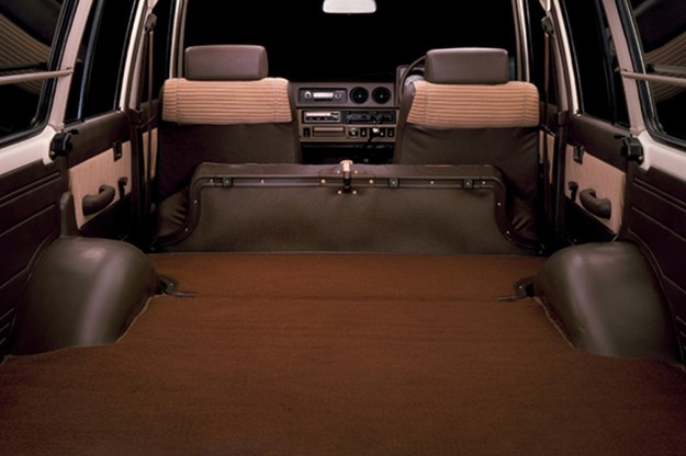 toyota-landcruiser-interior.jpg