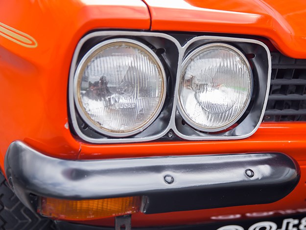 ford-capri-rs-3100-headlight.jpg