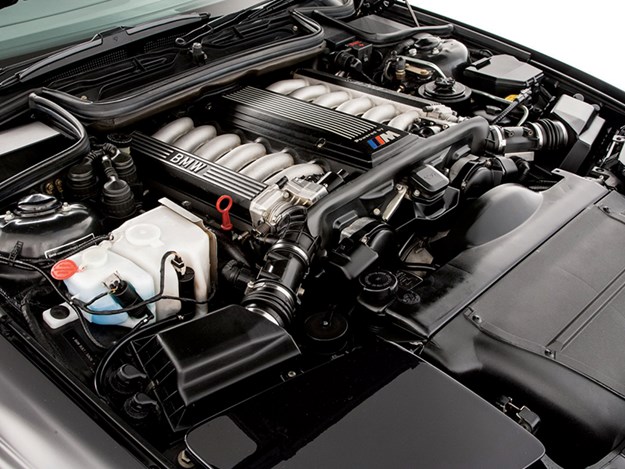 bmw-8-series-engine-bay.jpg