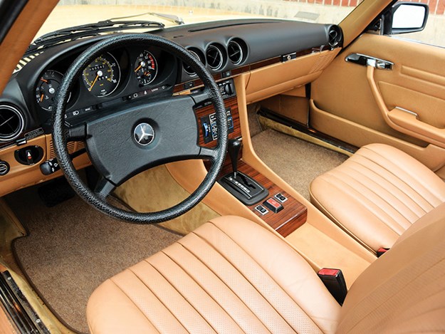 mercedes-benz-sl-class-interior.jpg