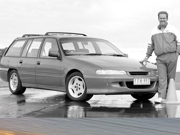 holden-commodore-wagon.jpg