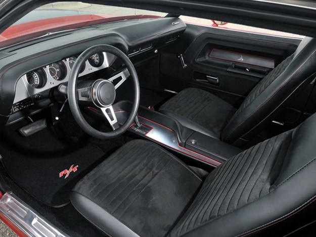 dodge-challenger-interior-2.jpg