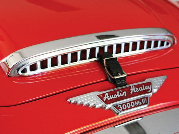 austin-healey-bonnet-latch.jpg