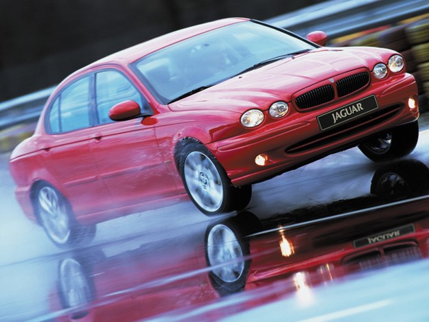 jaguar_x-type_front angle.jpg