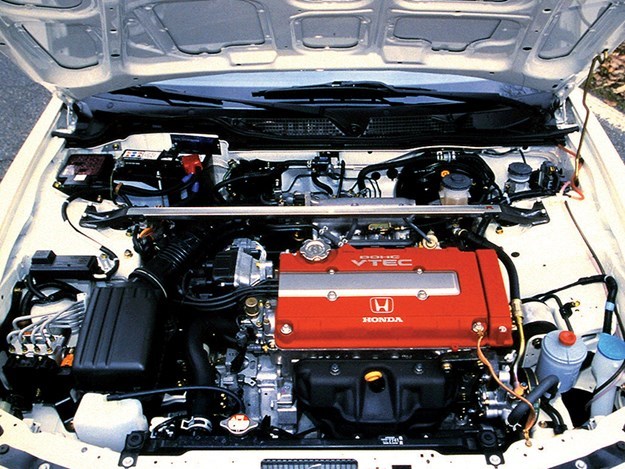 honda-integra-engine-bay-2-(1).jpg