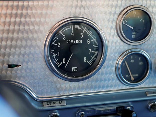 studebaker-hawk-gauges.jpg