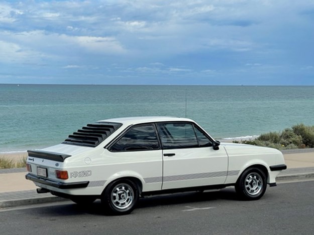 ford-escort-2.jpg