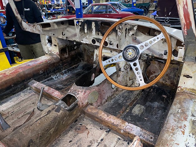 jaguar-etype-rebuild-2.jpg