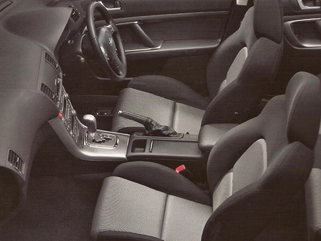 subaru-liberty-interior.jpg